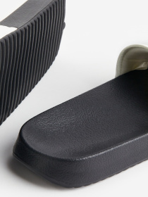 Шльопанці H&M модель 78531 Шльопанці H&M модель 78531 Фото