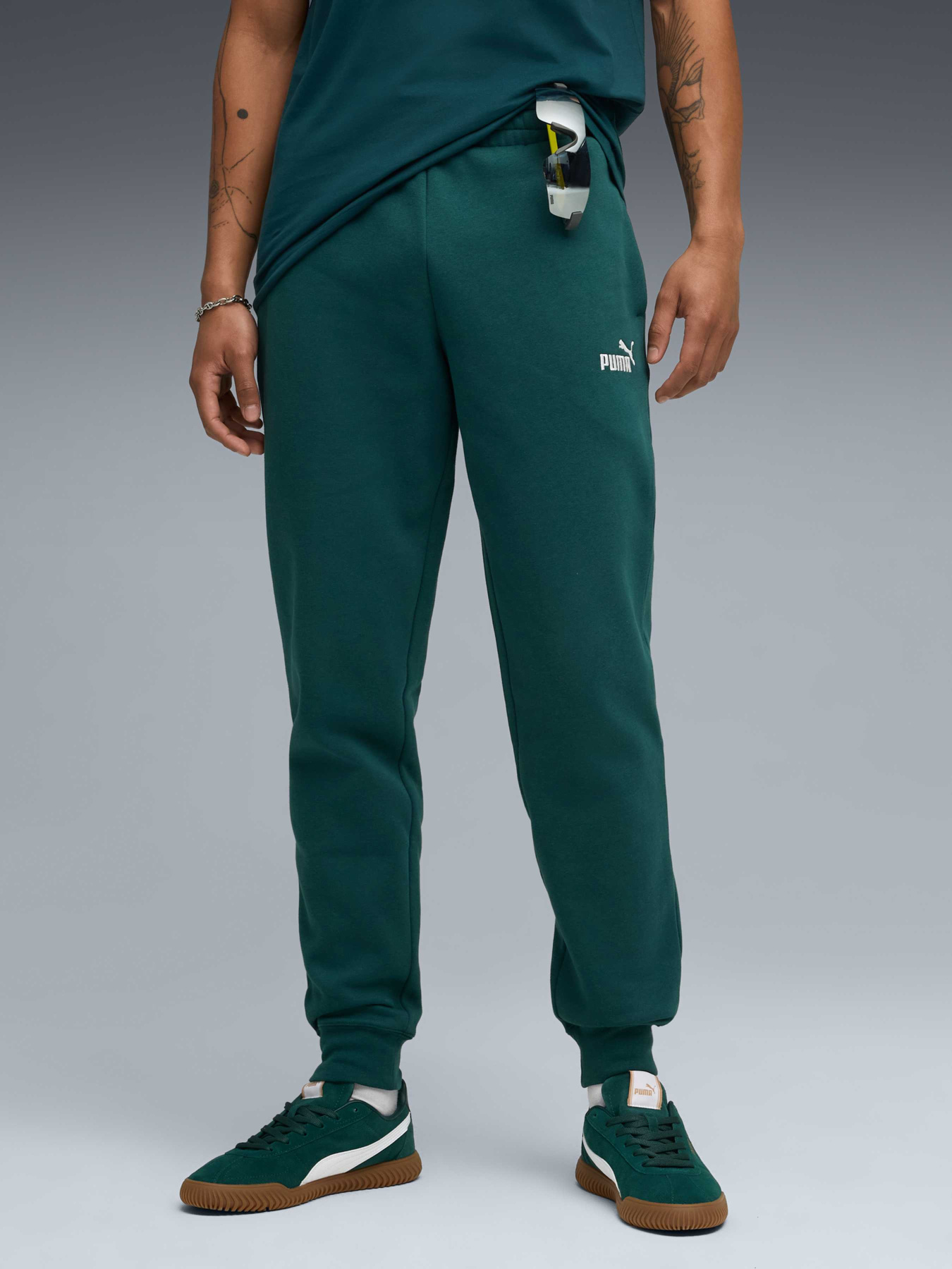 Штаны спортивные PUMA Ess No. 1 Logo Sweatpants модель 682607 Фото