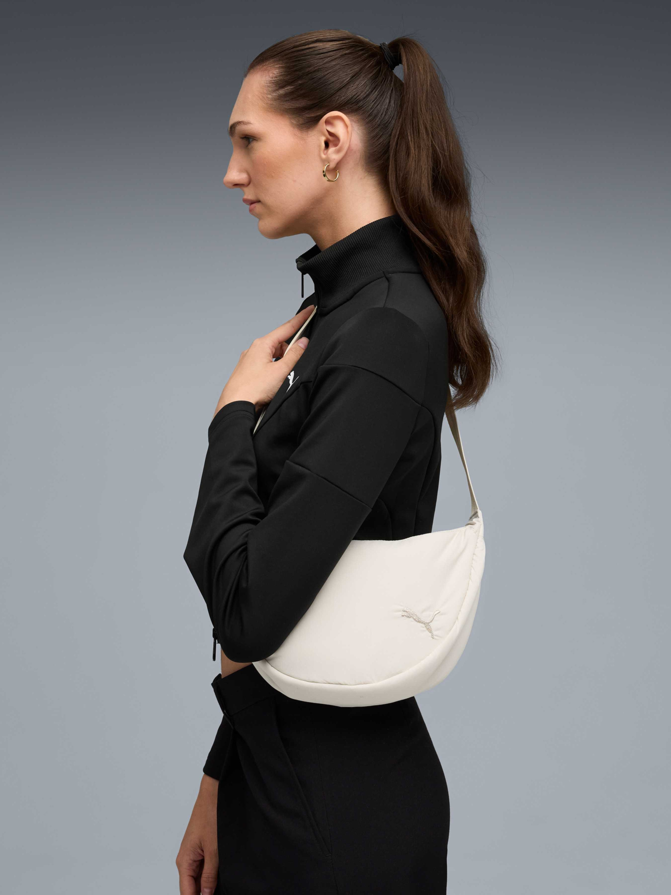 Сумка PUMA Her Half Moon Bag модель 091716 Фото