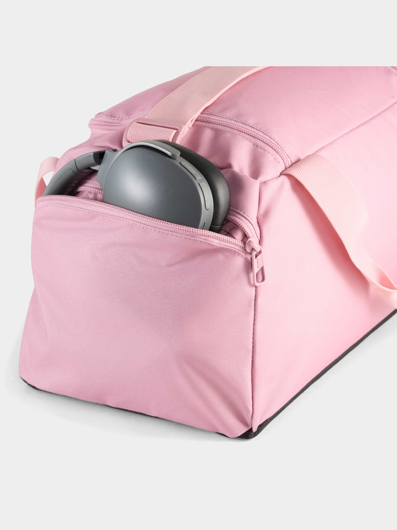 Спортивная сумка PUMA Fundamental Xs Sports модель 091188 Спортивная сумка PUMA Fundamental Xs Sports модель 091188 Фото