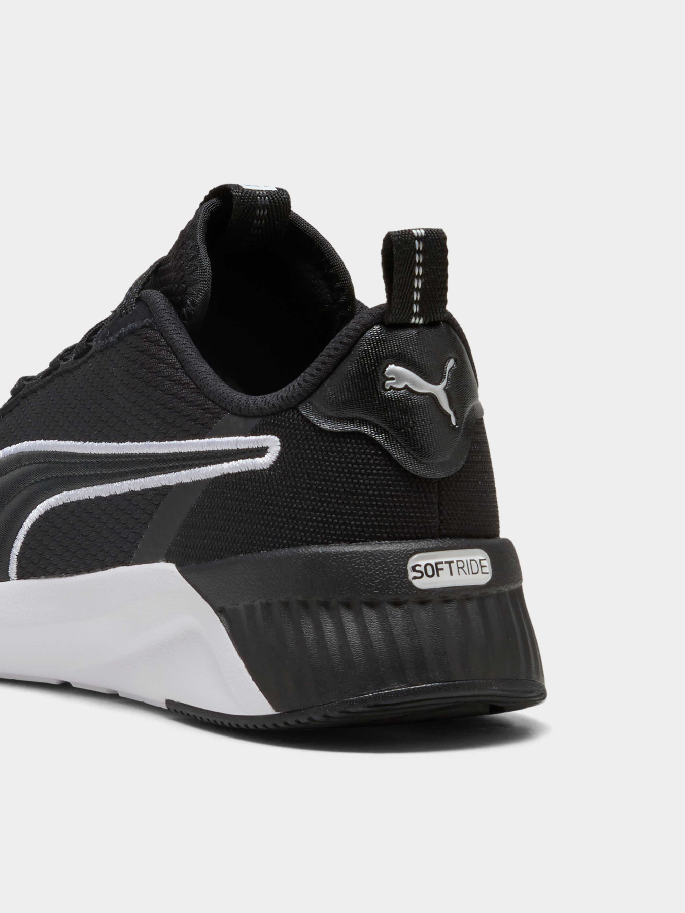 Кросівки для бігу PUMA Softride Harli Wns модель 311100 Фото