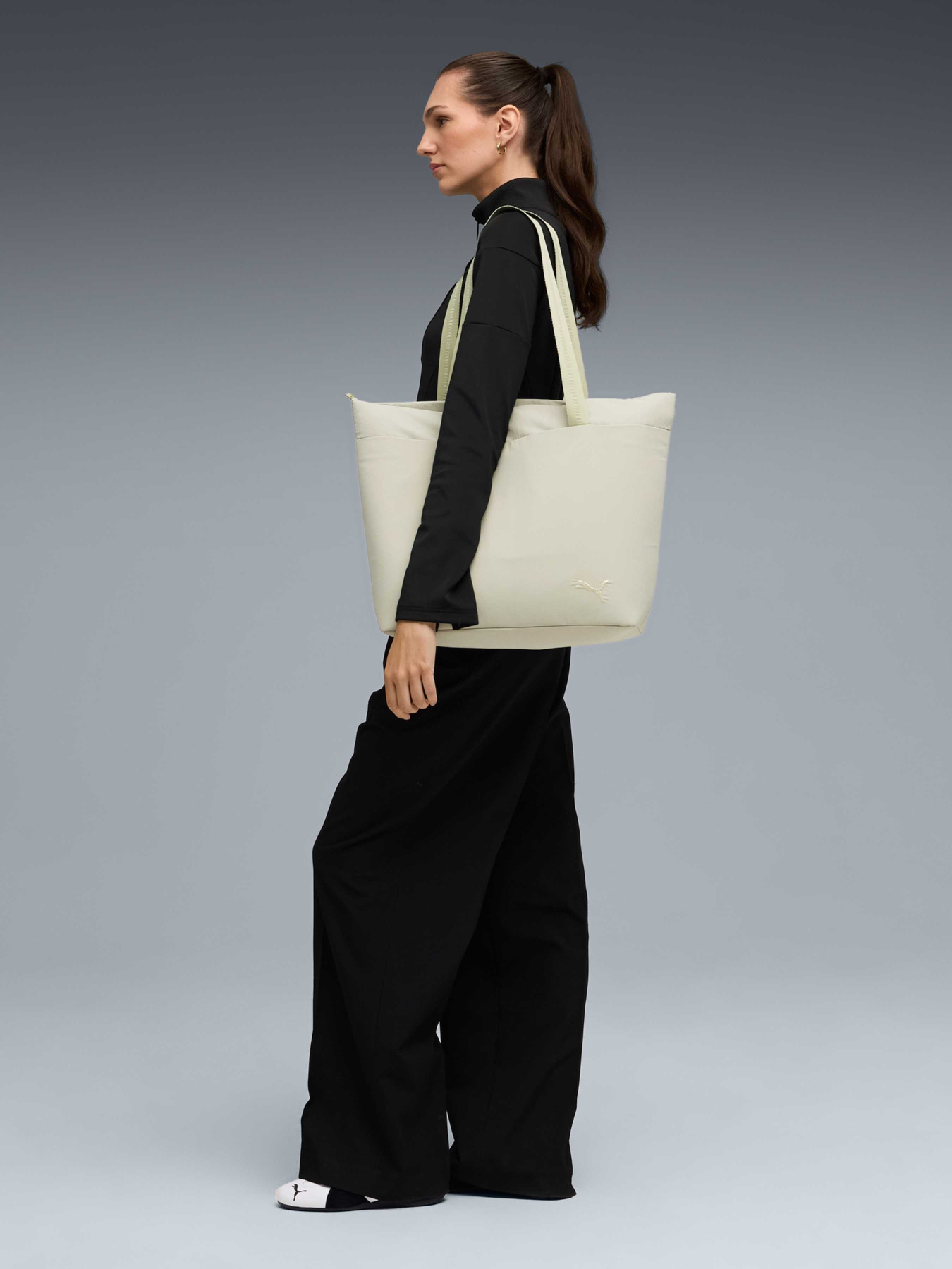 Сумка PUMA Her Shopper модель 091717 Фото