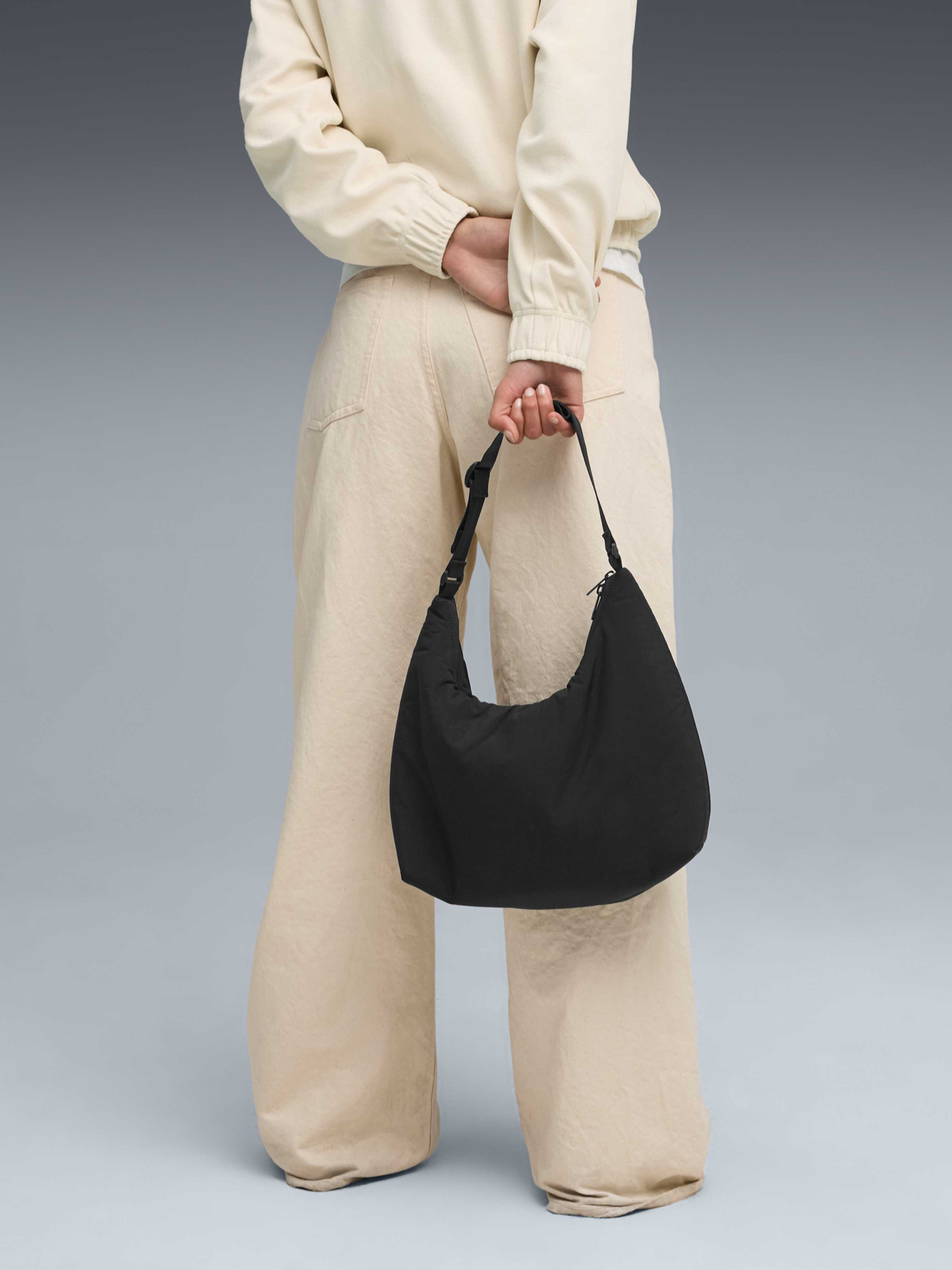 Сумка PUMA Her Slouchy Hobo Bag модель 091715 Фото