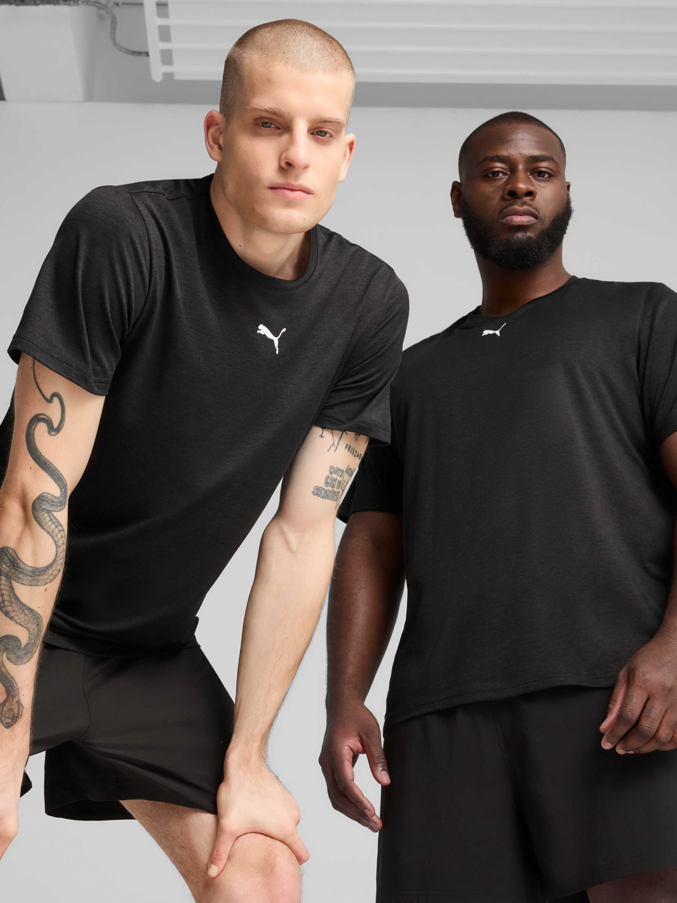 Спортивная футболка PUMA Essentials Heather Cat Tee модель 525920 Фото