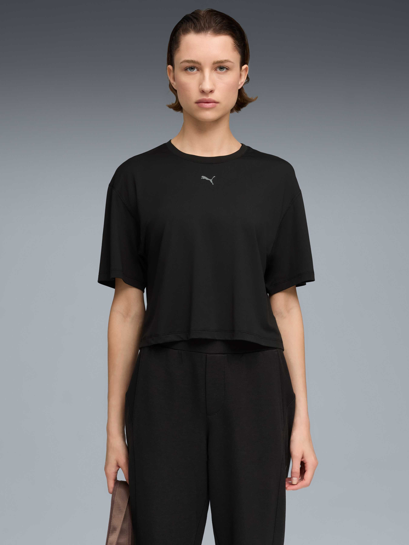 Спортивная футболка PUMA W Cloudspun Relaxed Tee модель 527457 Фото