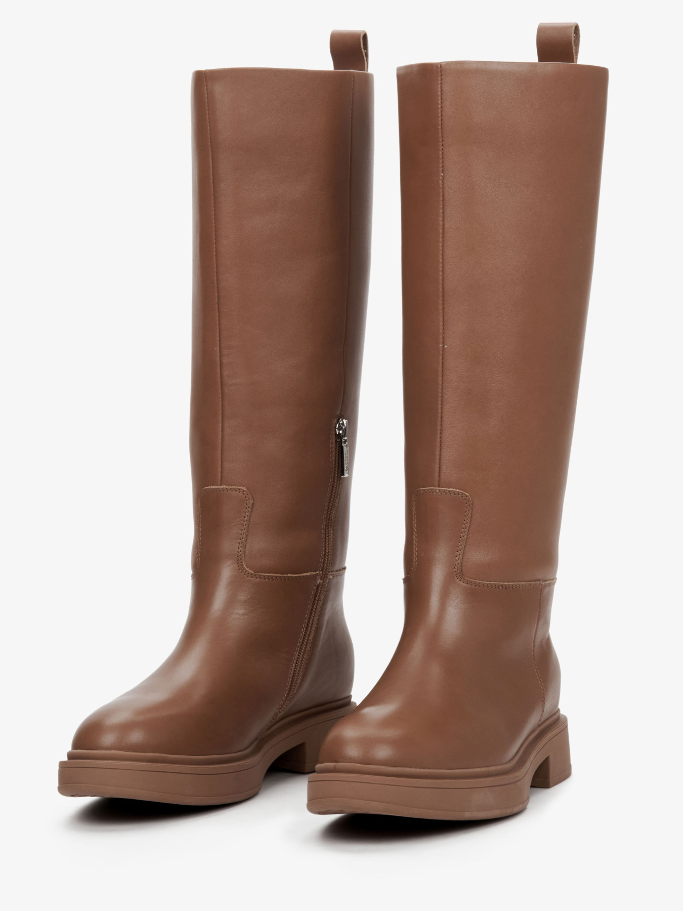 Ботинки и сапоги Estro модель 256-1651-108 Фото