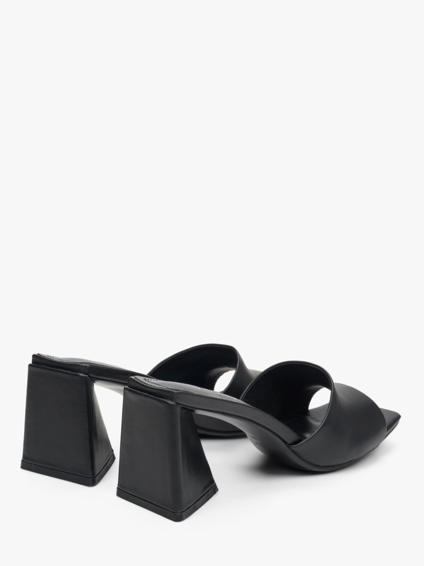 Шльопанці Estro модель 039-1-101 Фото