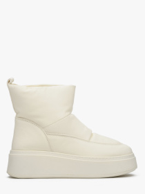 Ботинки и сапоги Estro модель 218-1-3-1201 Фото