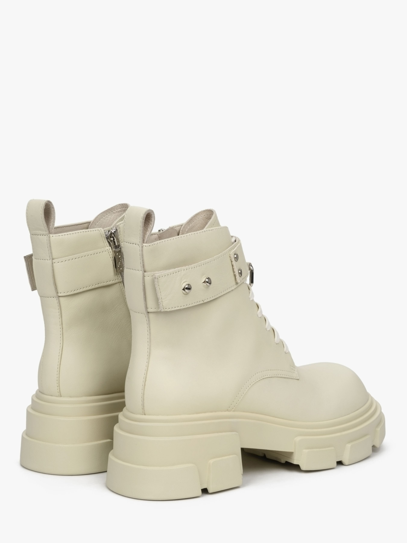 Ботинки и сапоги Estro модель 2202-5-2-1201 Фото