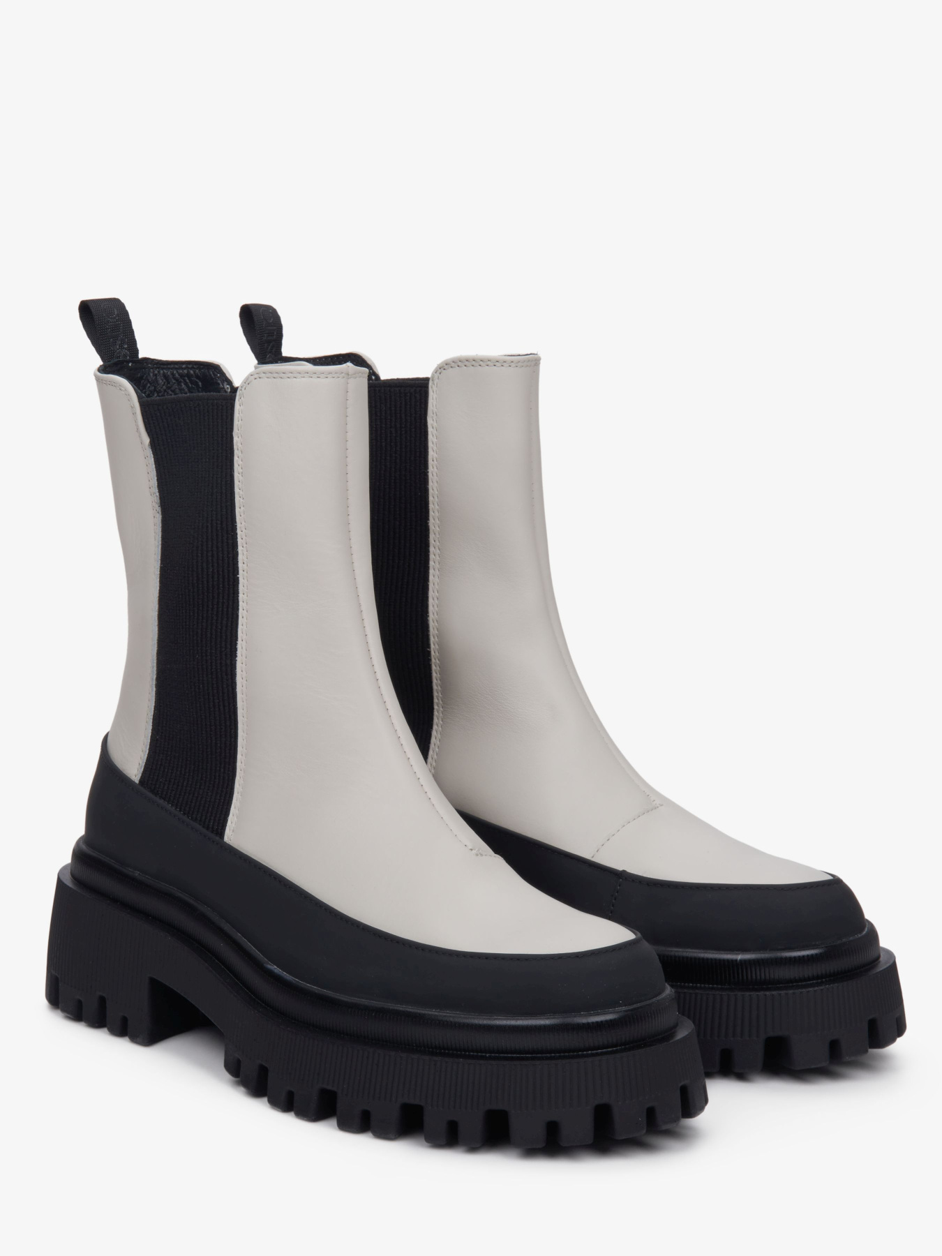 Ботинки и сапоги Estro модель 09-2078513-1201 Фото