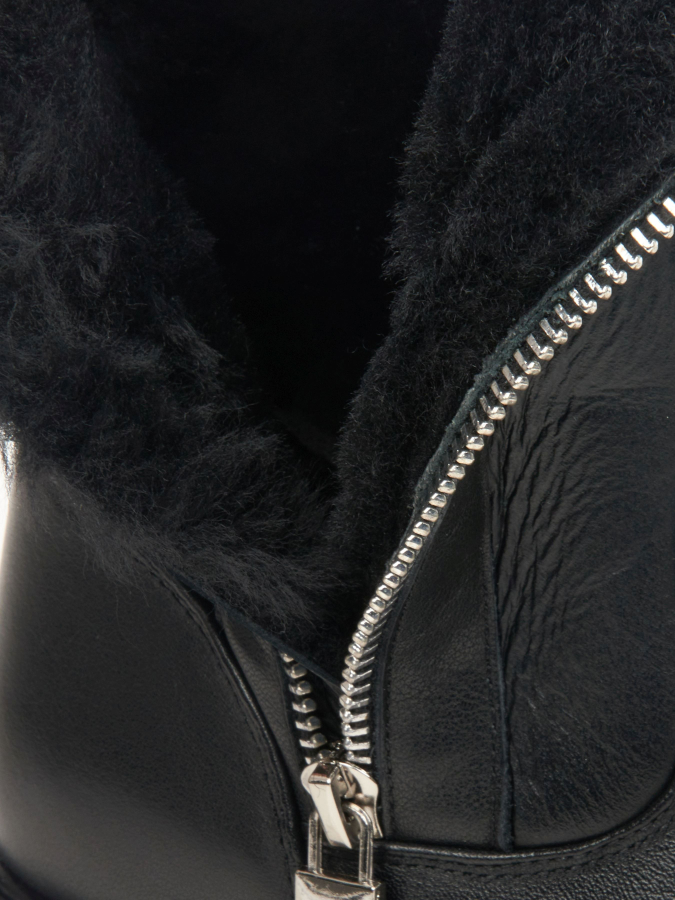 Ботинки и сапоги Estro модель 22020-101 Фото