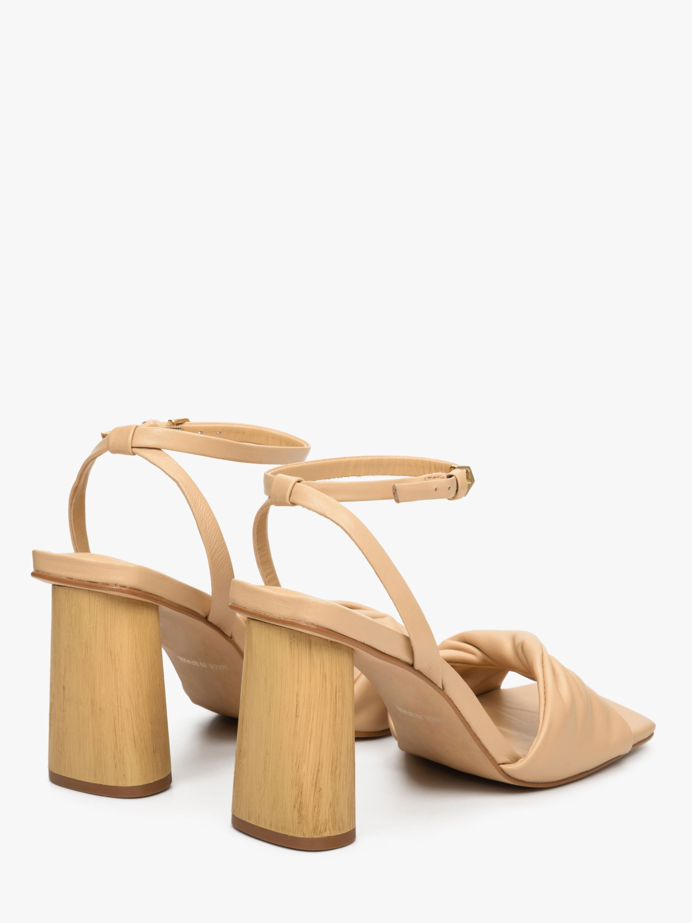 Сандалии Estro модель 536001-123 Фото