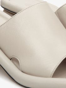 Шлёпанцы Estro модель 32-002817-1201 Фото