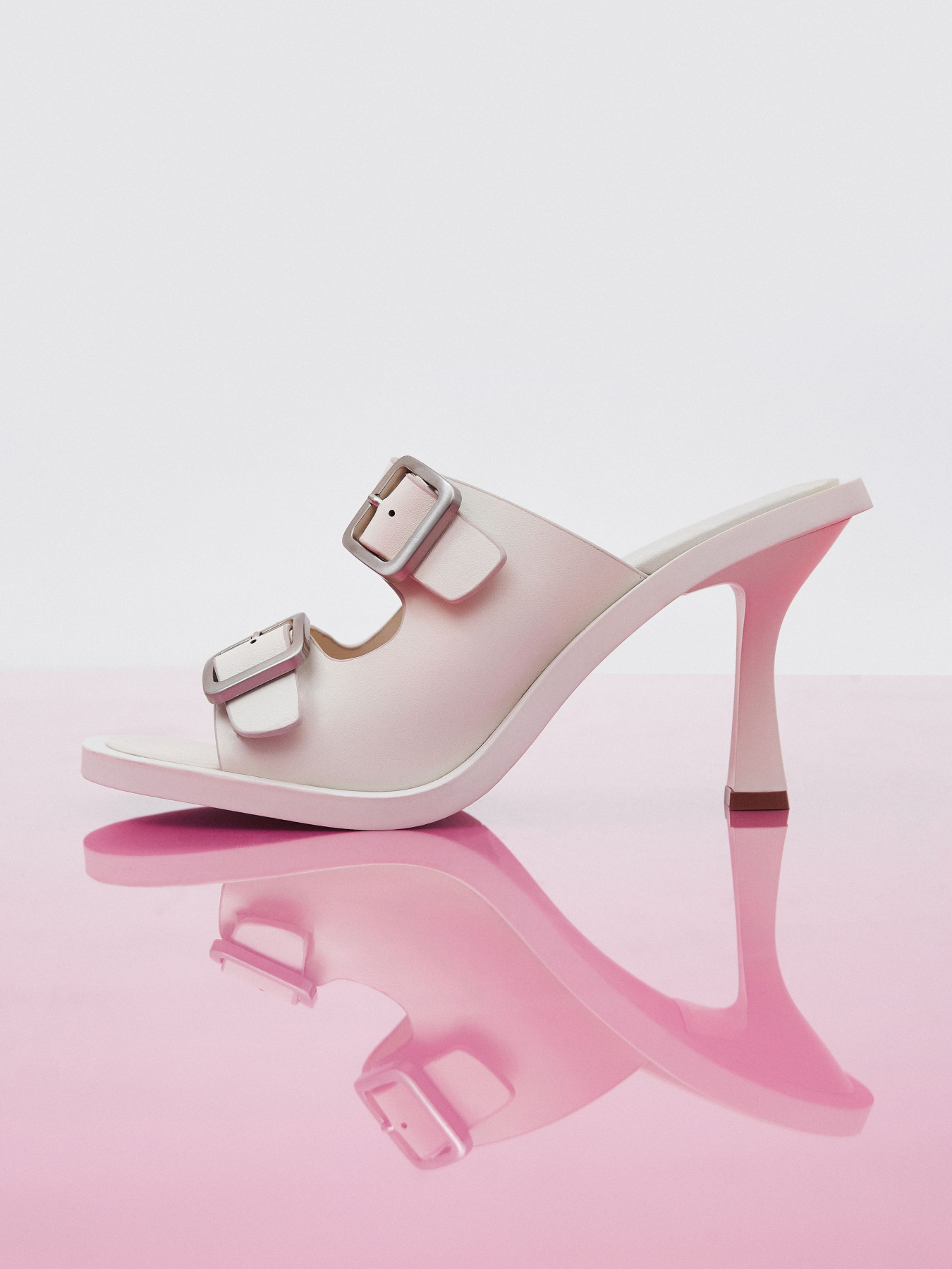 Шлёпанцы Estro модель 53-2200-1201 Фото