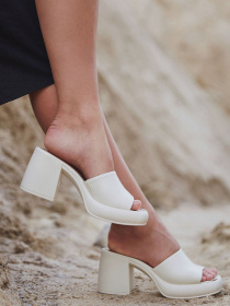 Шлёпанцы Estro модель 54-2301-1201 Фото