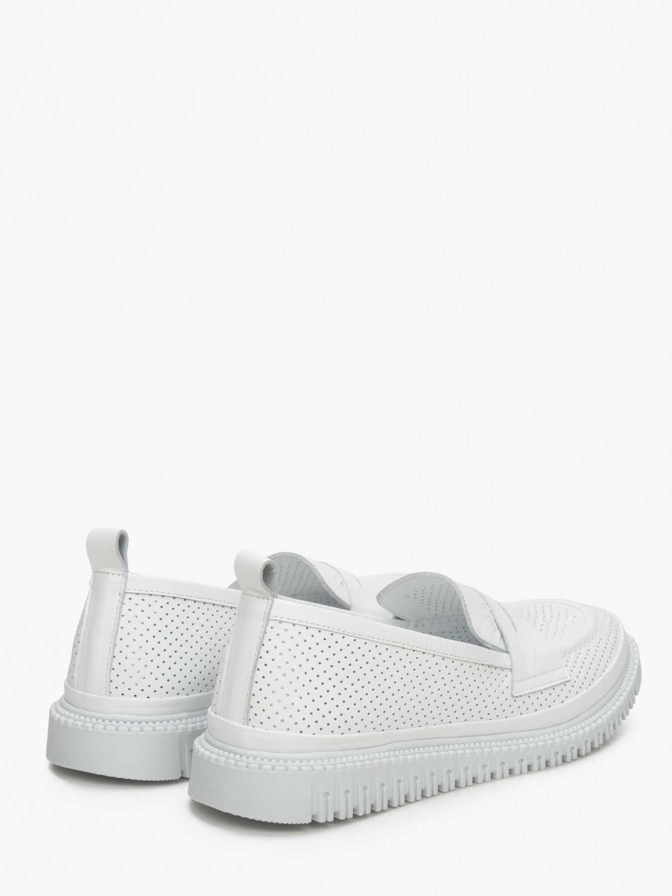 Слипоны и мокасины Estro модель 226-7812-102 Фото