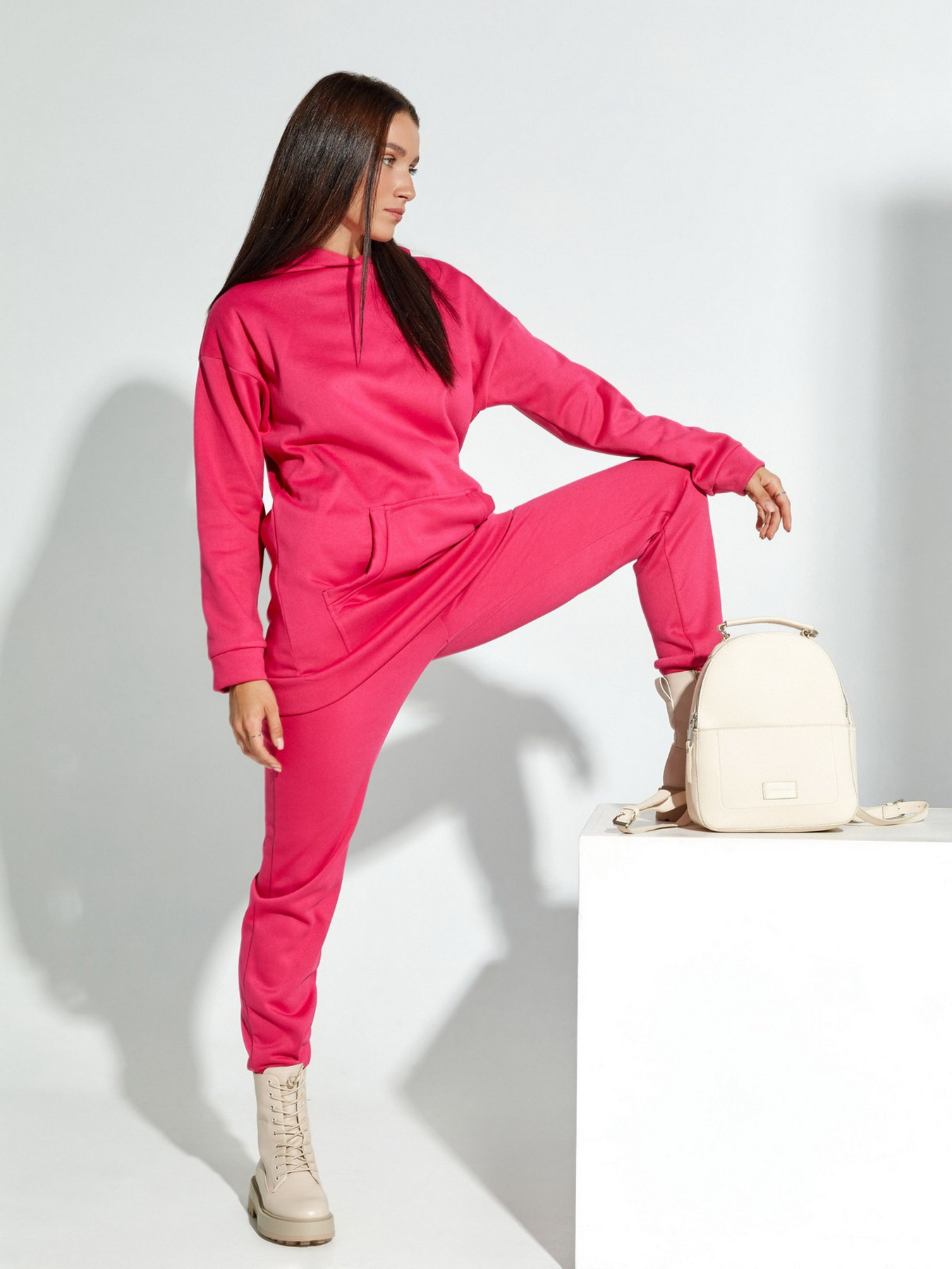 Спортивний костюм ISSA Plus модель 12236_raspberry Спортивний костюм ISSA Plus модель 12236_raspberry Фото