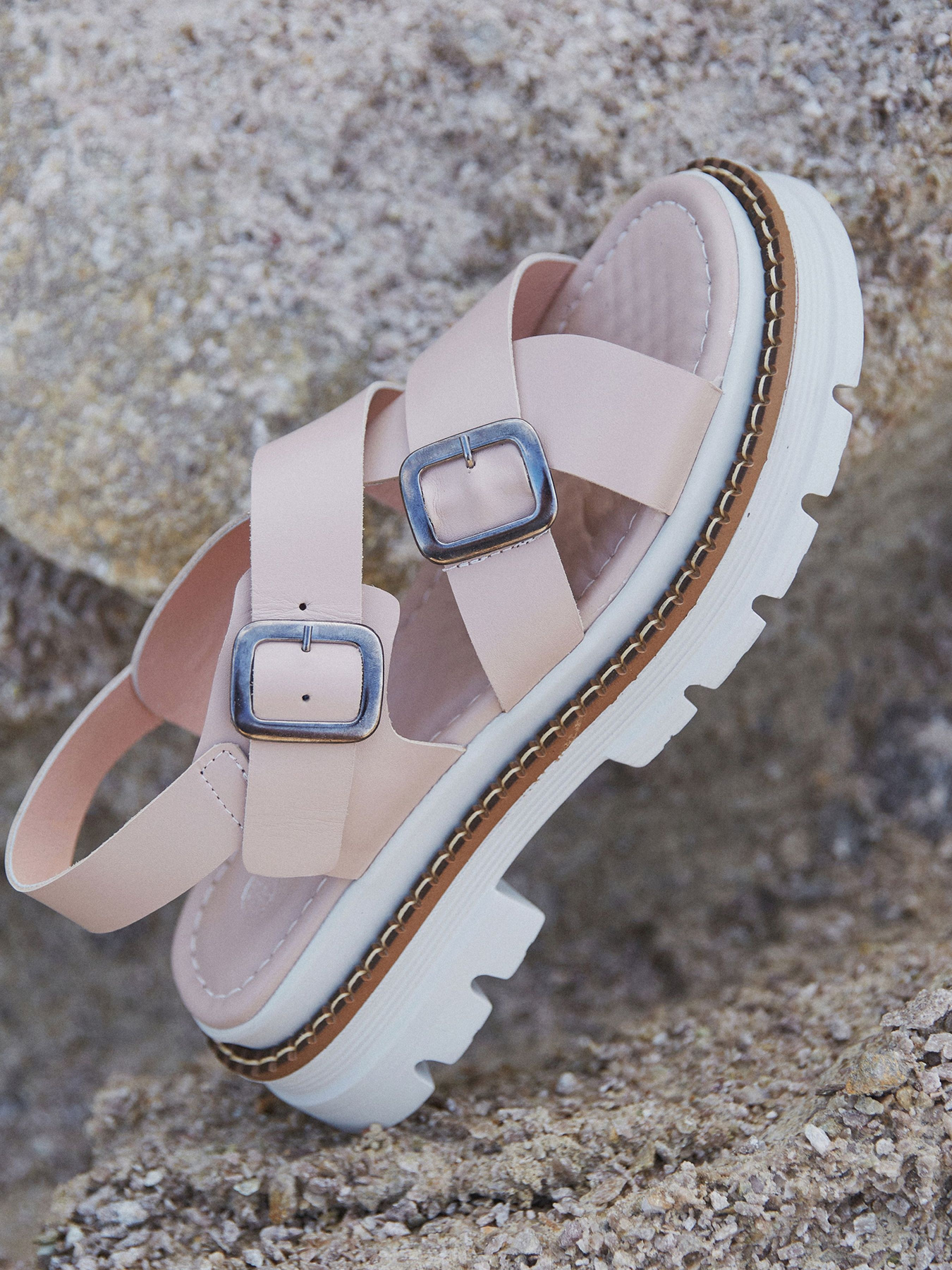 Сандалии Estro модель 3247-1011 Фото