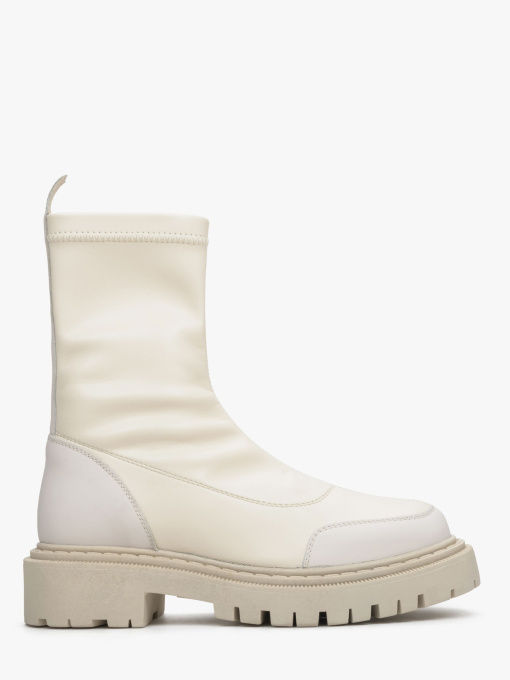 Черевики та чоботи Estro модель 09-2392221-1201 Фото