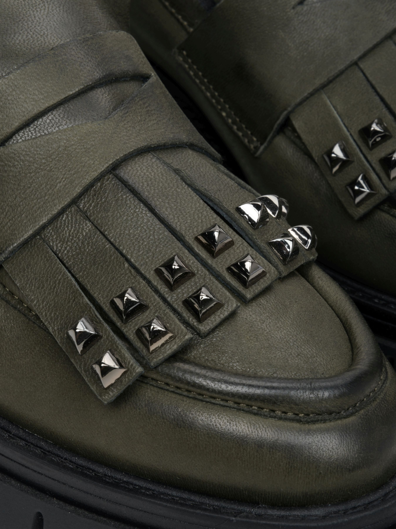 Туфли и лоферы Estro модель 4704-136 Фото