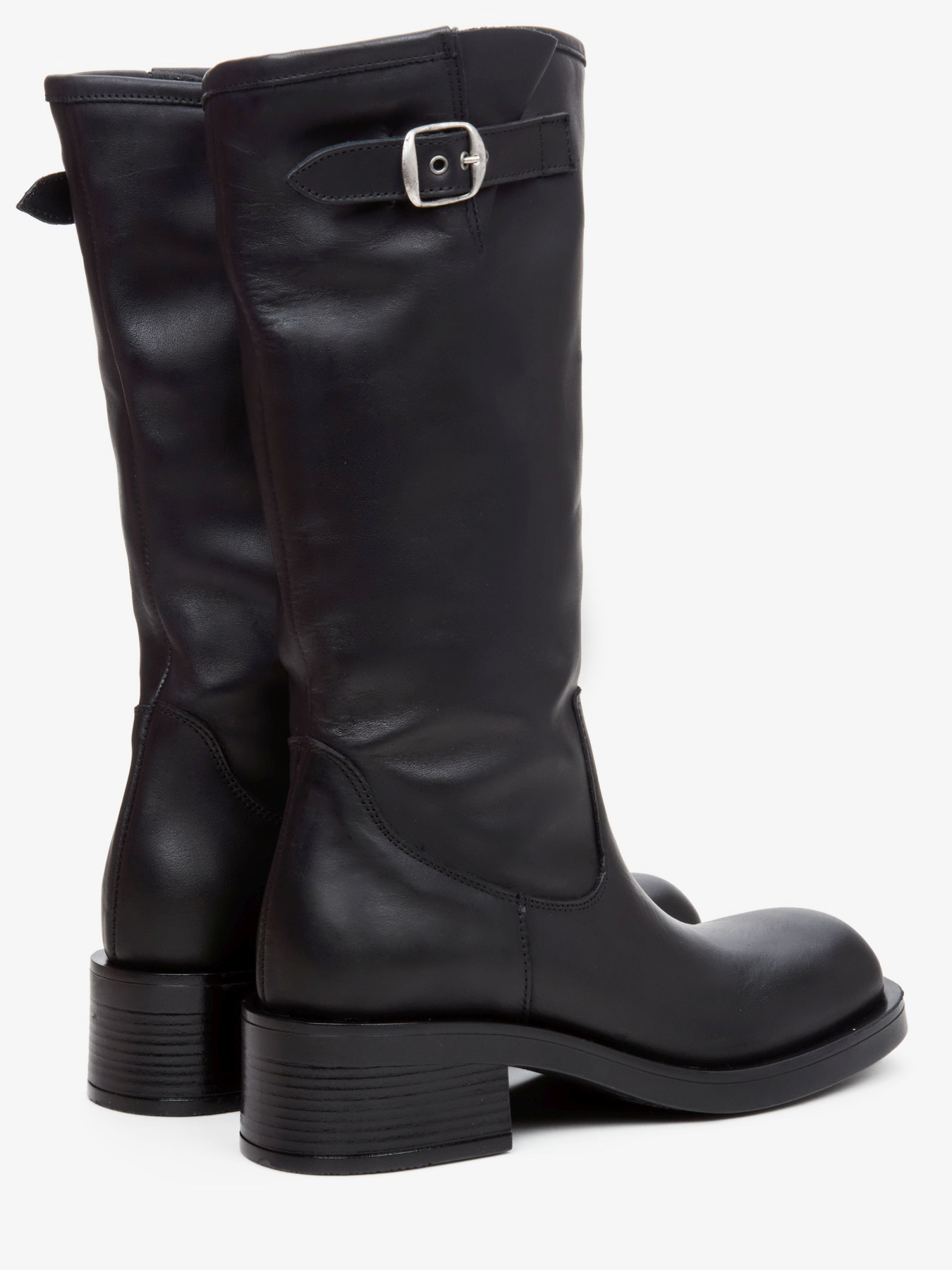 Ботинки и сапоги Estro модель 14746-101 Фото