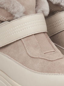 Ботинки и сапоги Estro модель 22-131-0102-523 Фото