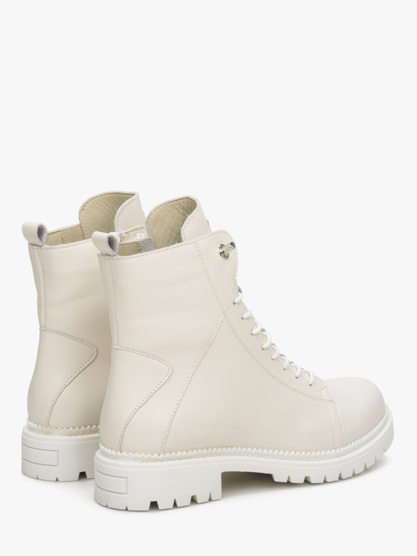 Ботинки и сапоги Estro модель 09-1560009-102 Фото