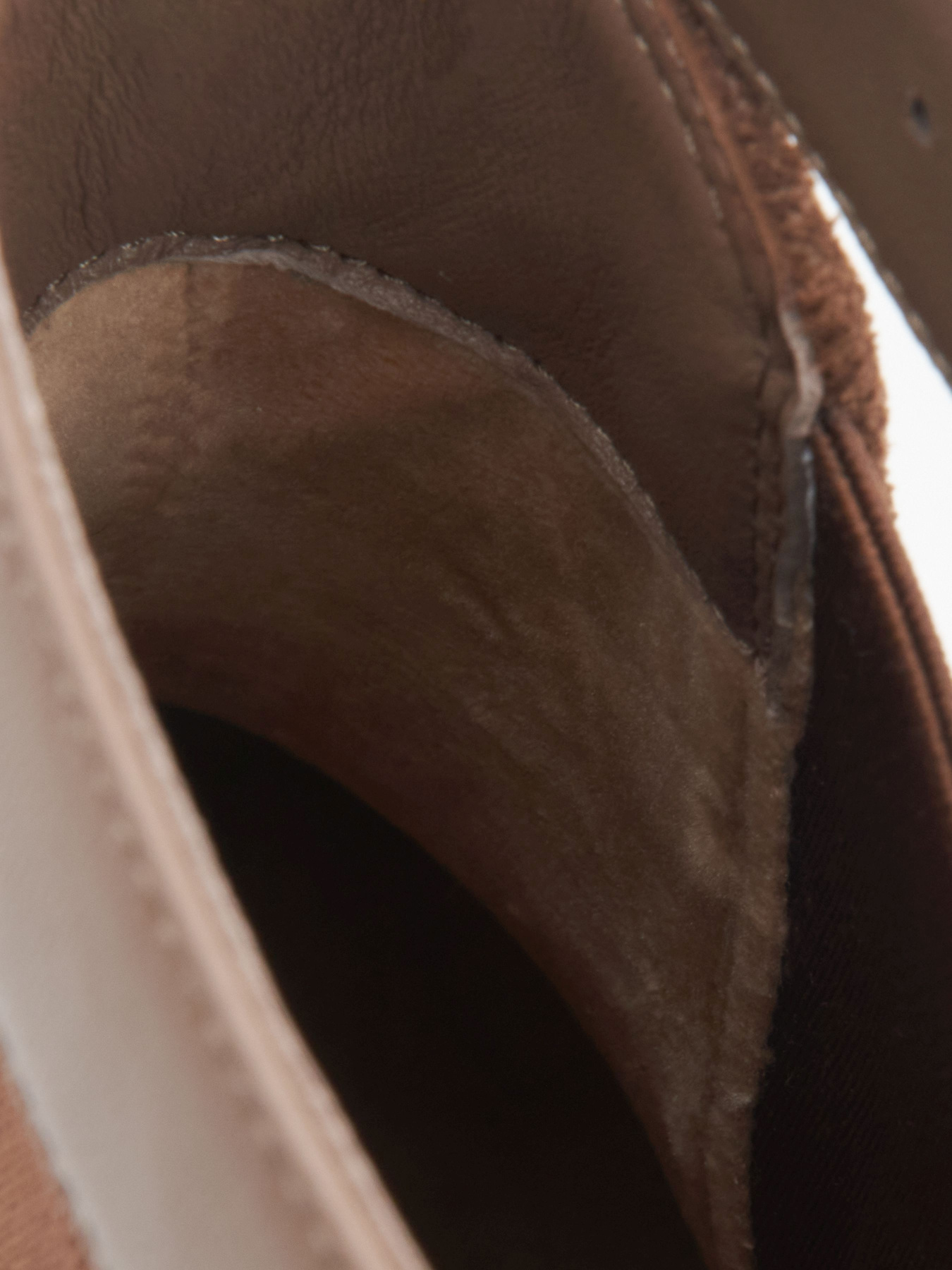 Ботинки и сапоги Estro модель 39250-36-6-308 Фото