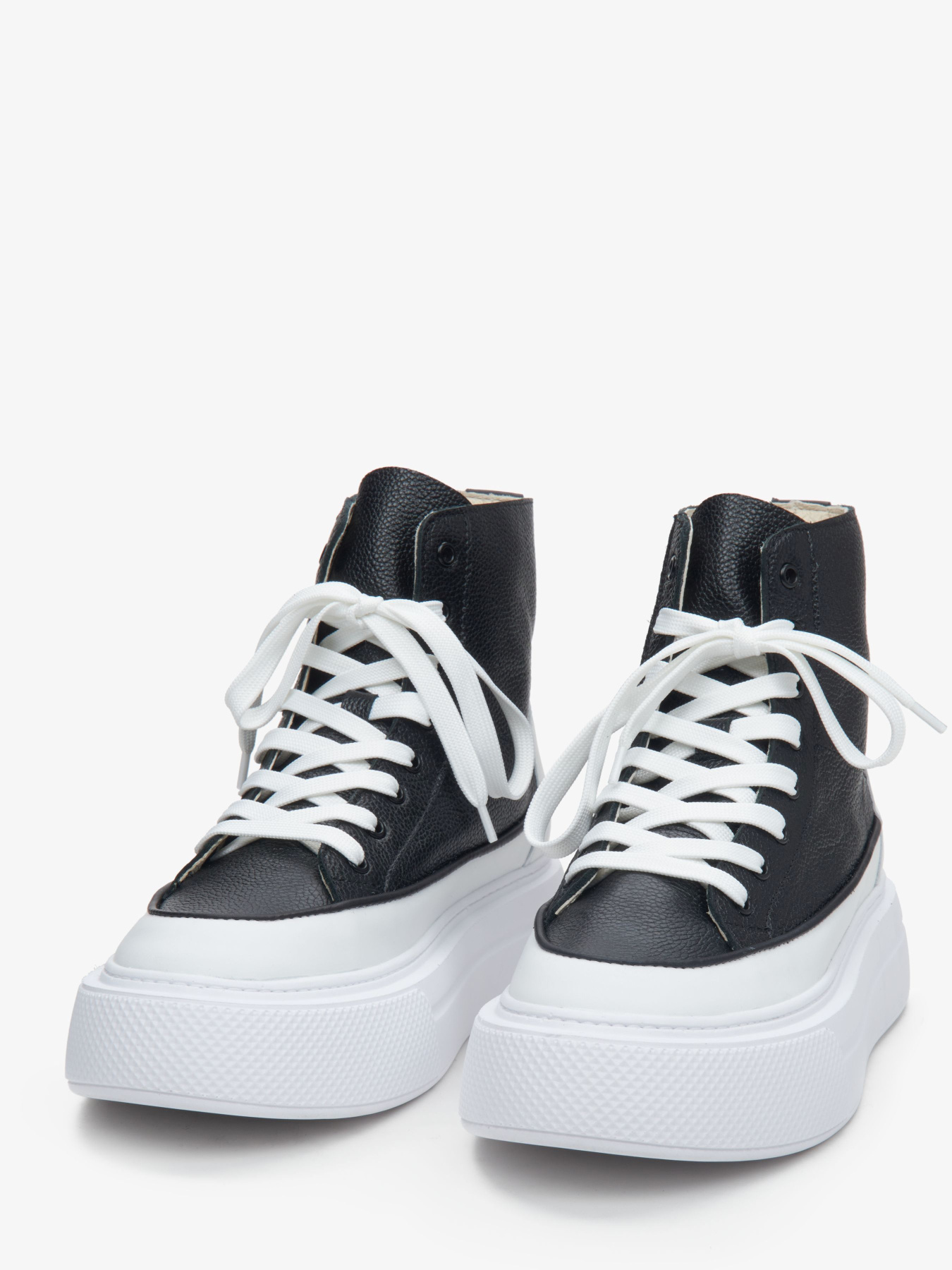 Ботинки и сапоги Estro модель 09-2687008-112 Фото