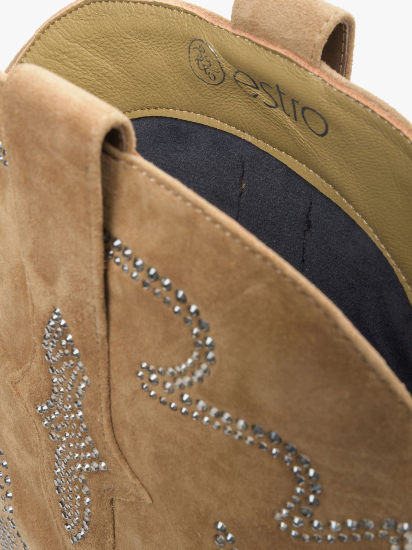 Черевики та чоботи Estro модель 092-11-323 Фото