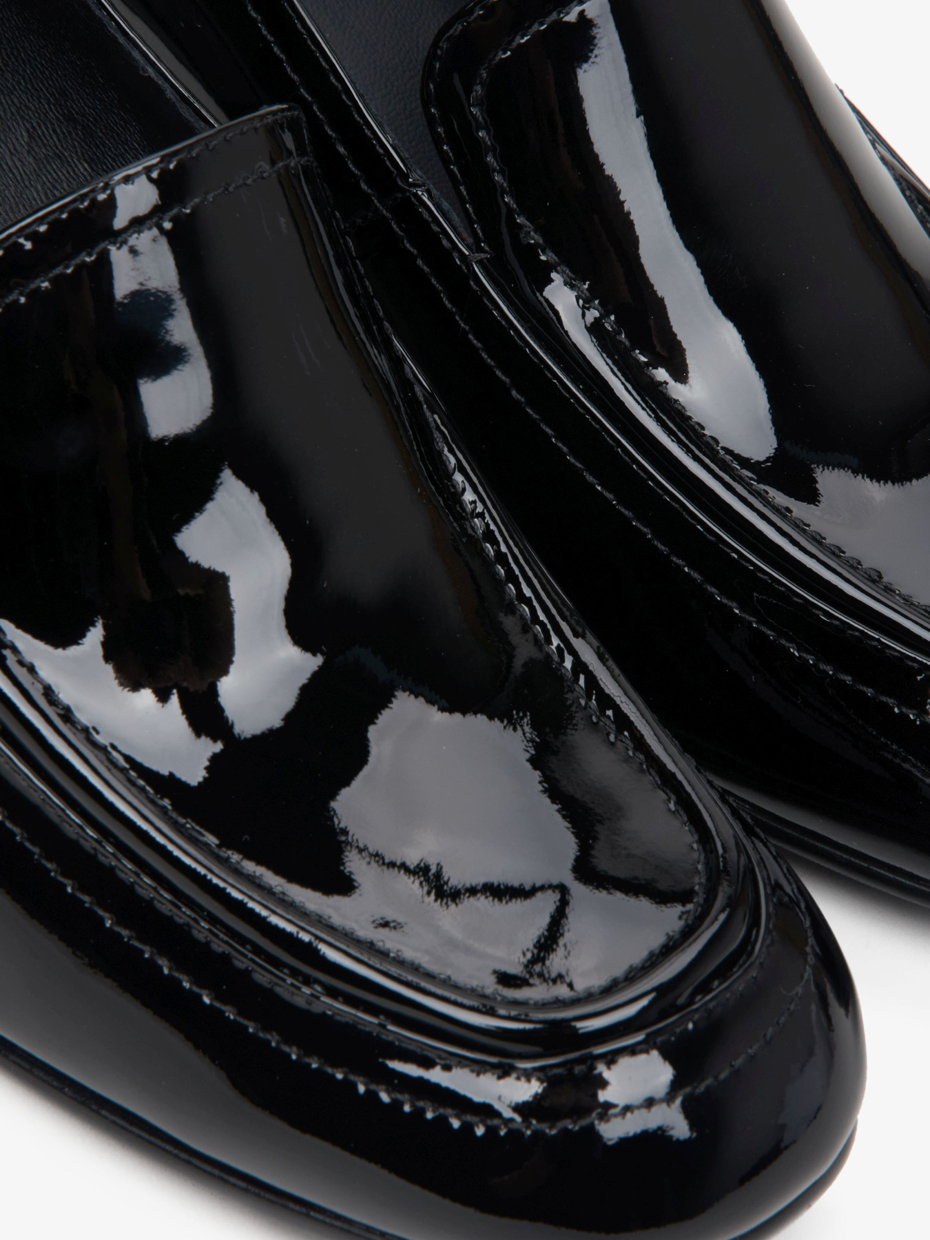 Туфли и лоферы Estro модель 20031-69-3-401 Фото