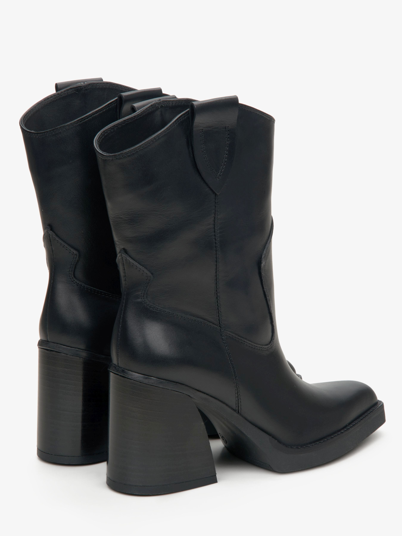 Ботинки и сапоги Estro модель 32-00066-101 Фото