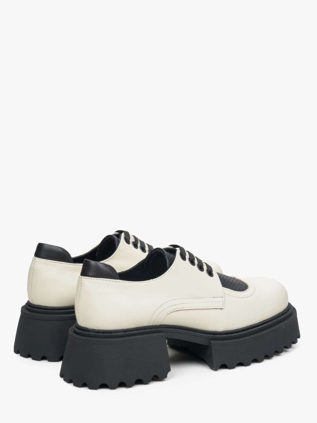 Туфли и лоферы Estro модель 335-07-1201 Фото