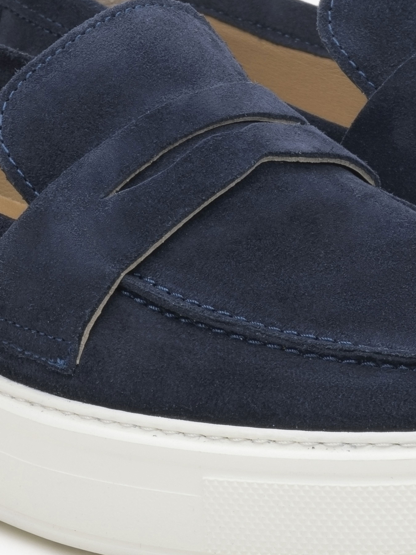 Туфли и лоферы Estro модель 09-4500157-306 Фото