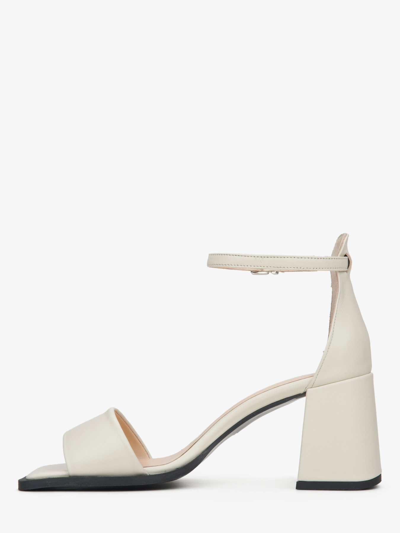 Сандалии Estro модель 48-142-3-1201 Фото