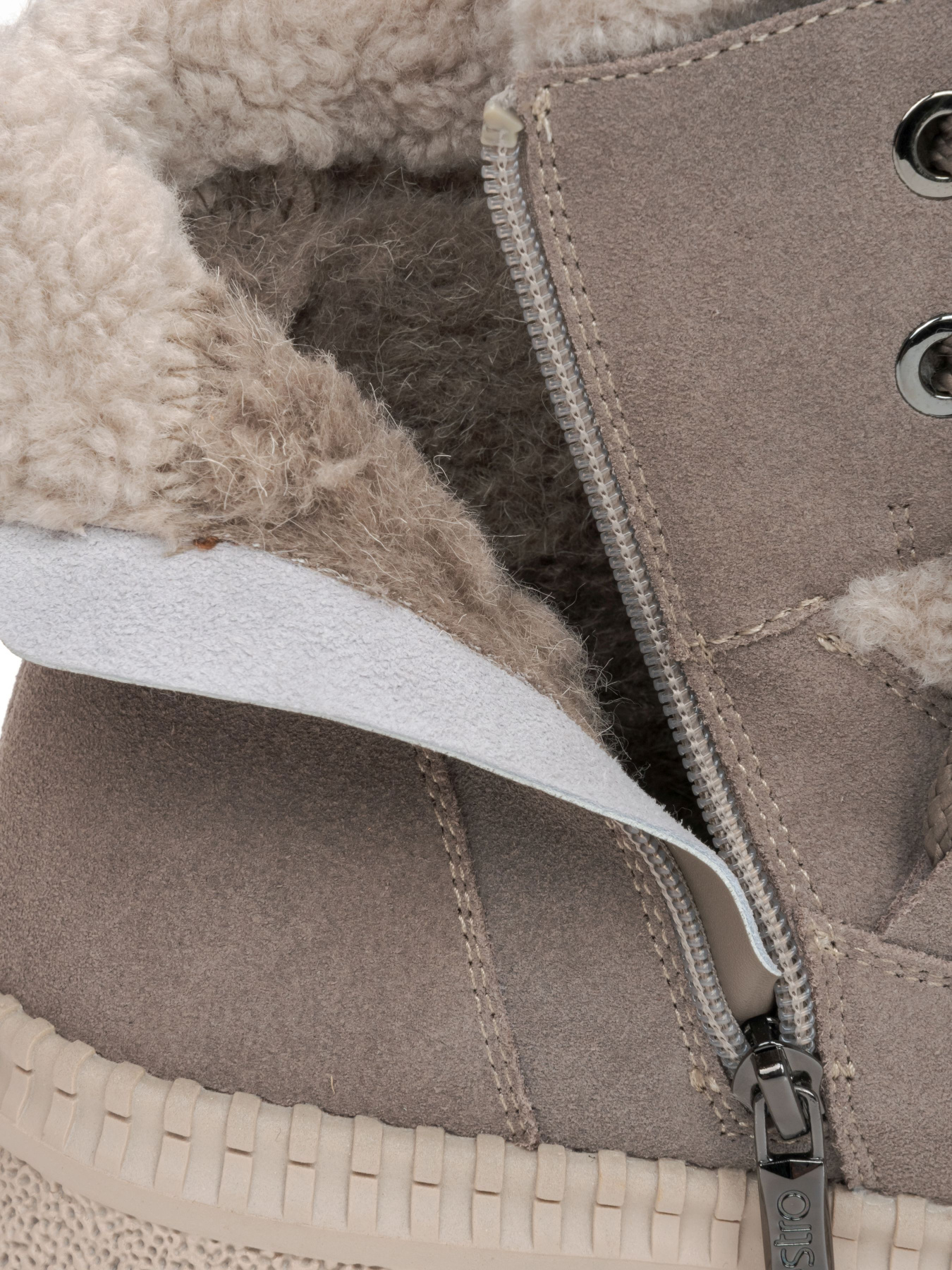 Ботинки и сапоги Estro модель 24-38-0204-305 Фото