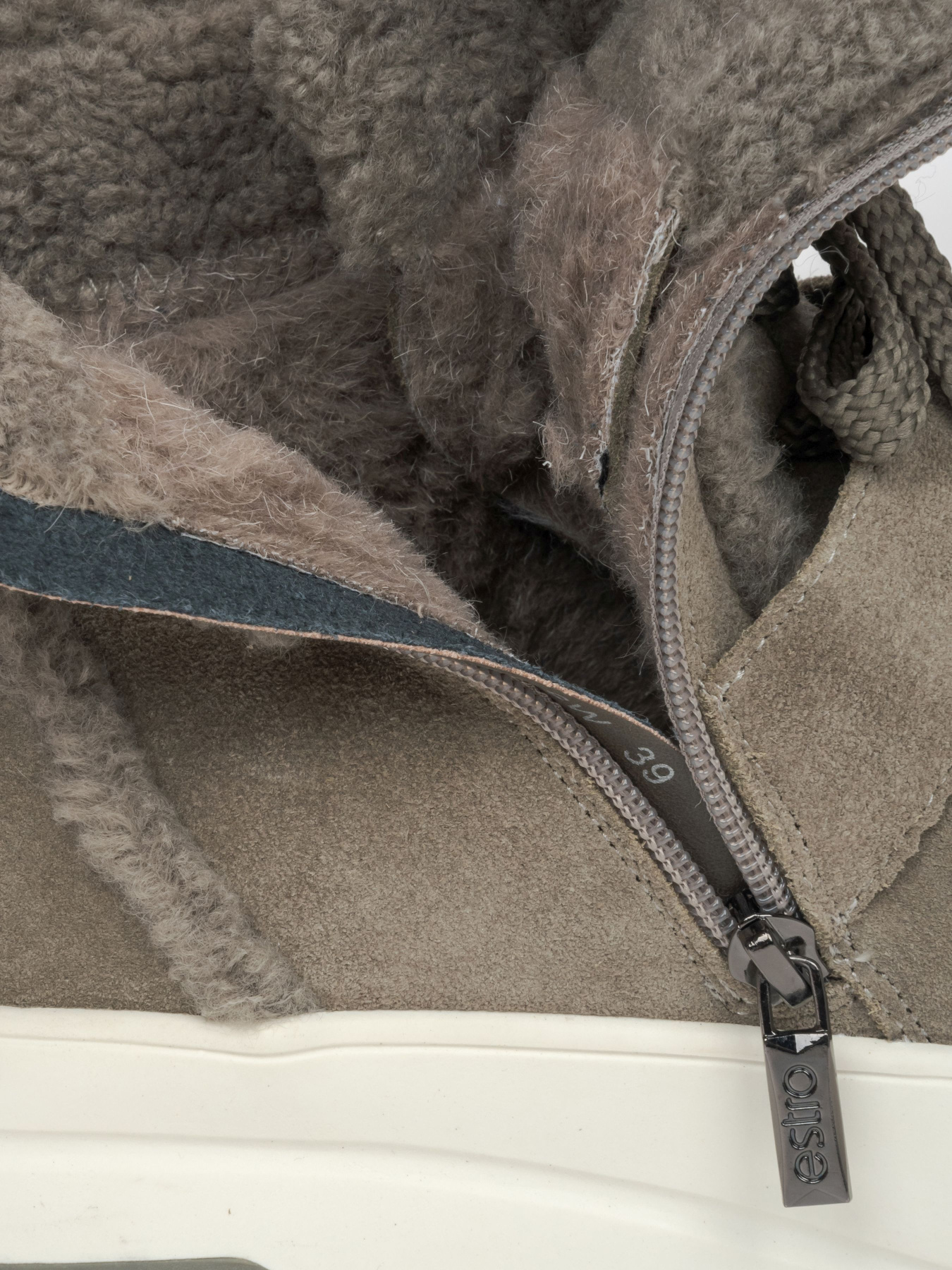 Черевики та чоботи Estro модель 24-34-06-1-336 Черевики та чоботи Estro модель 24-34-06-1-336 Фото