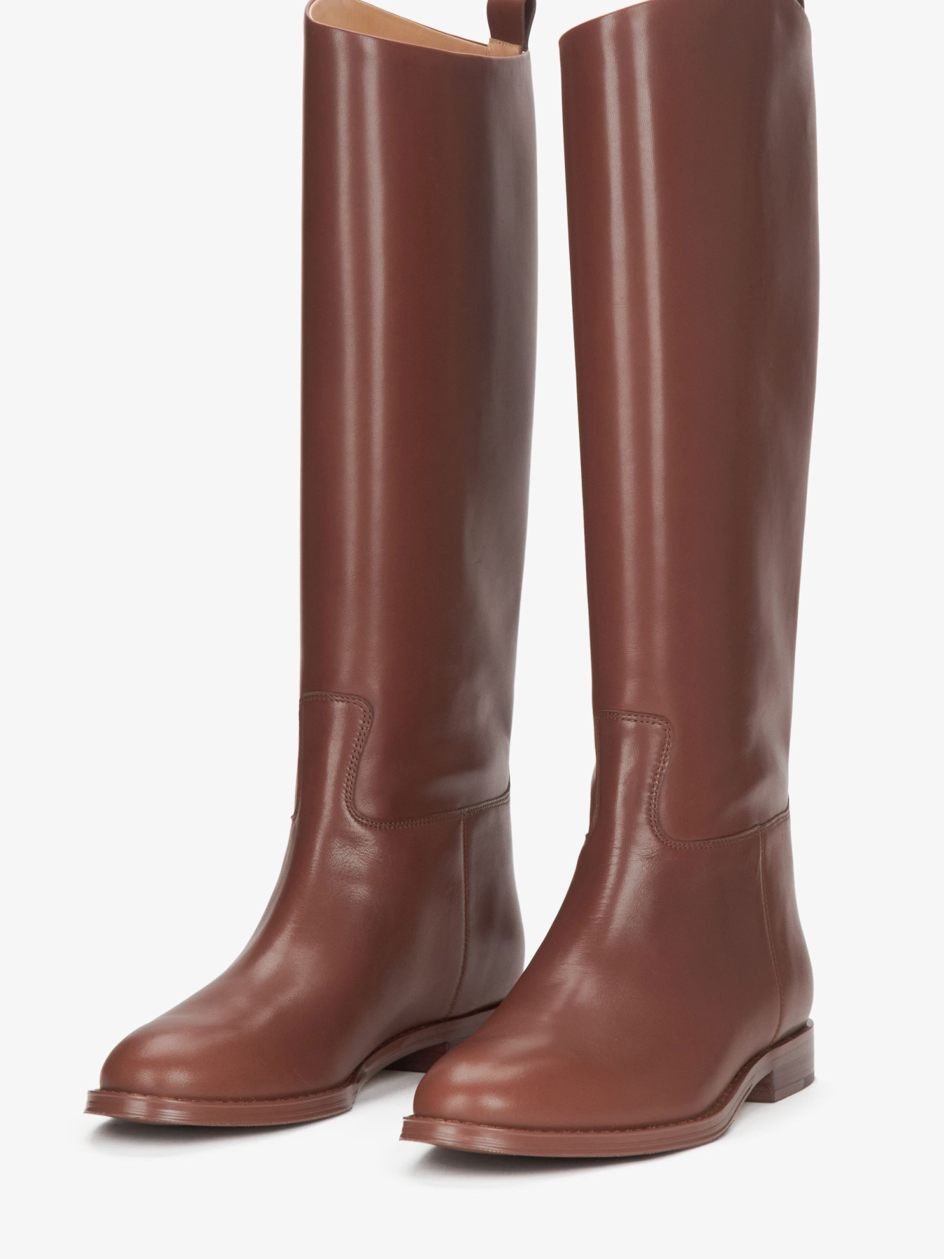 Черевики та чоботи Estro модель 094-001-06-1-191 Фото