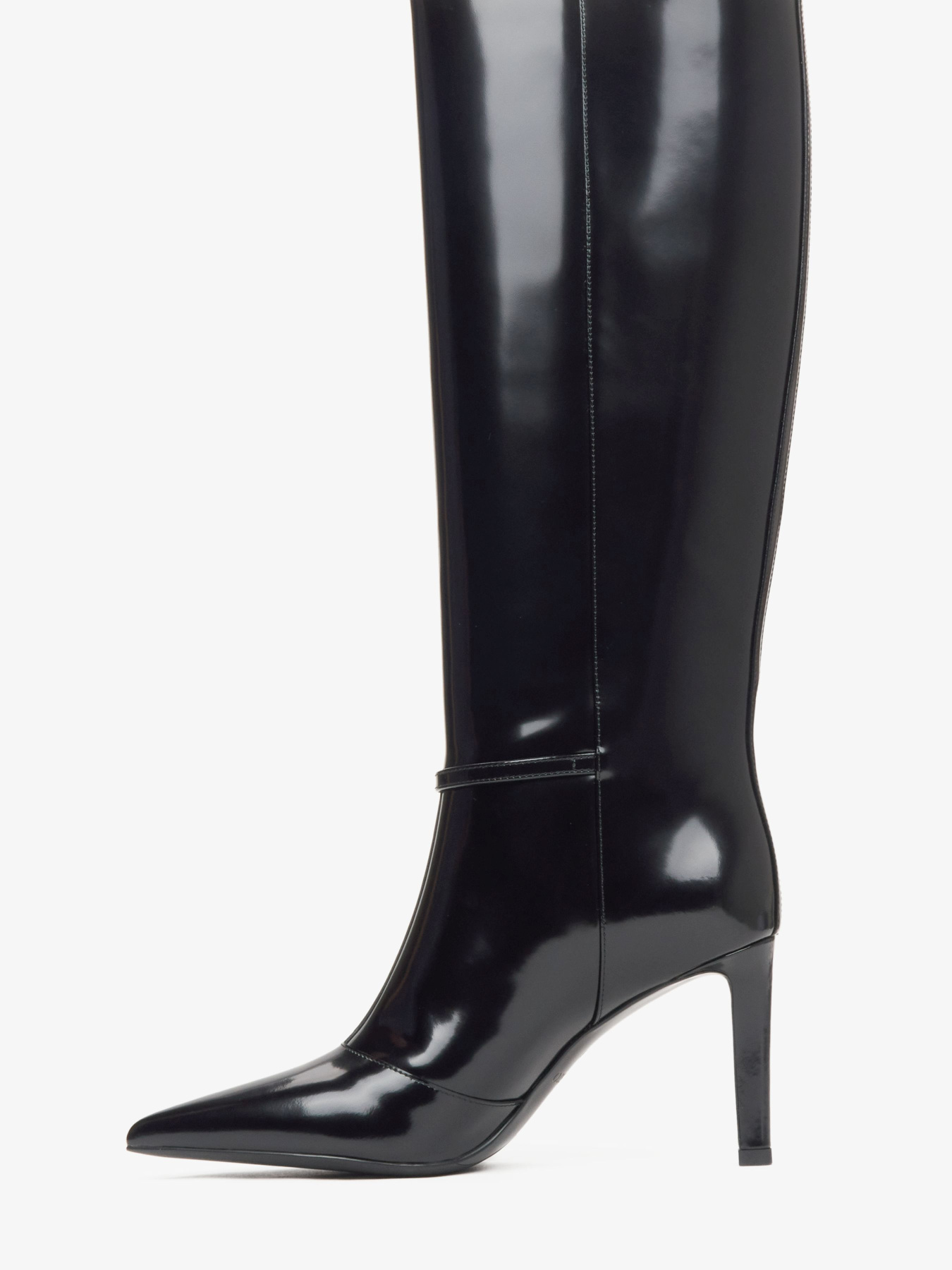 Ботинки и сапоги Estro модель 002-102-1-401 Фото