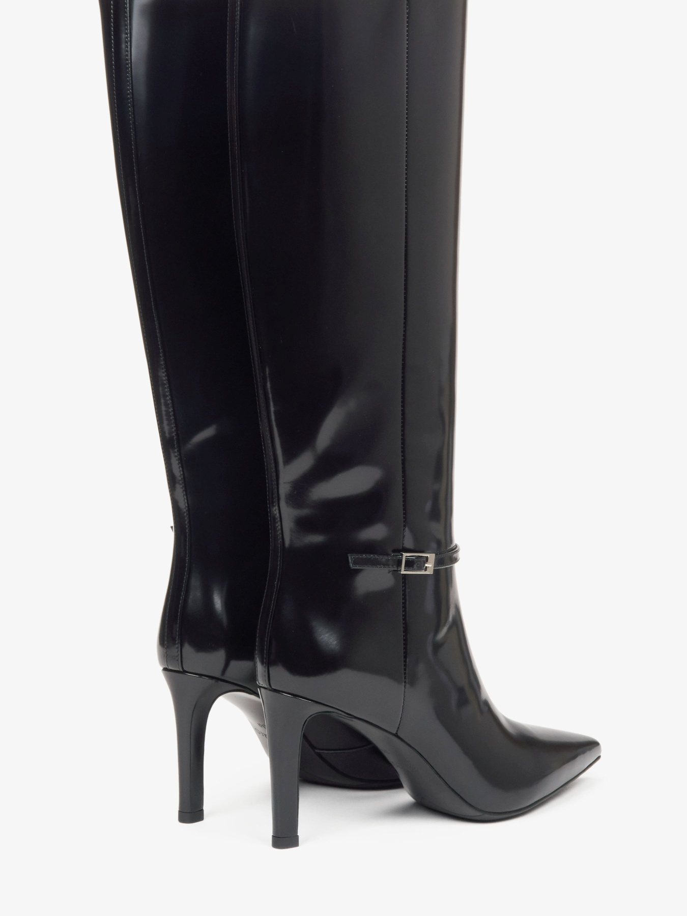 Ботинки и сапоги Estro модель 002-102-1-401 Фото