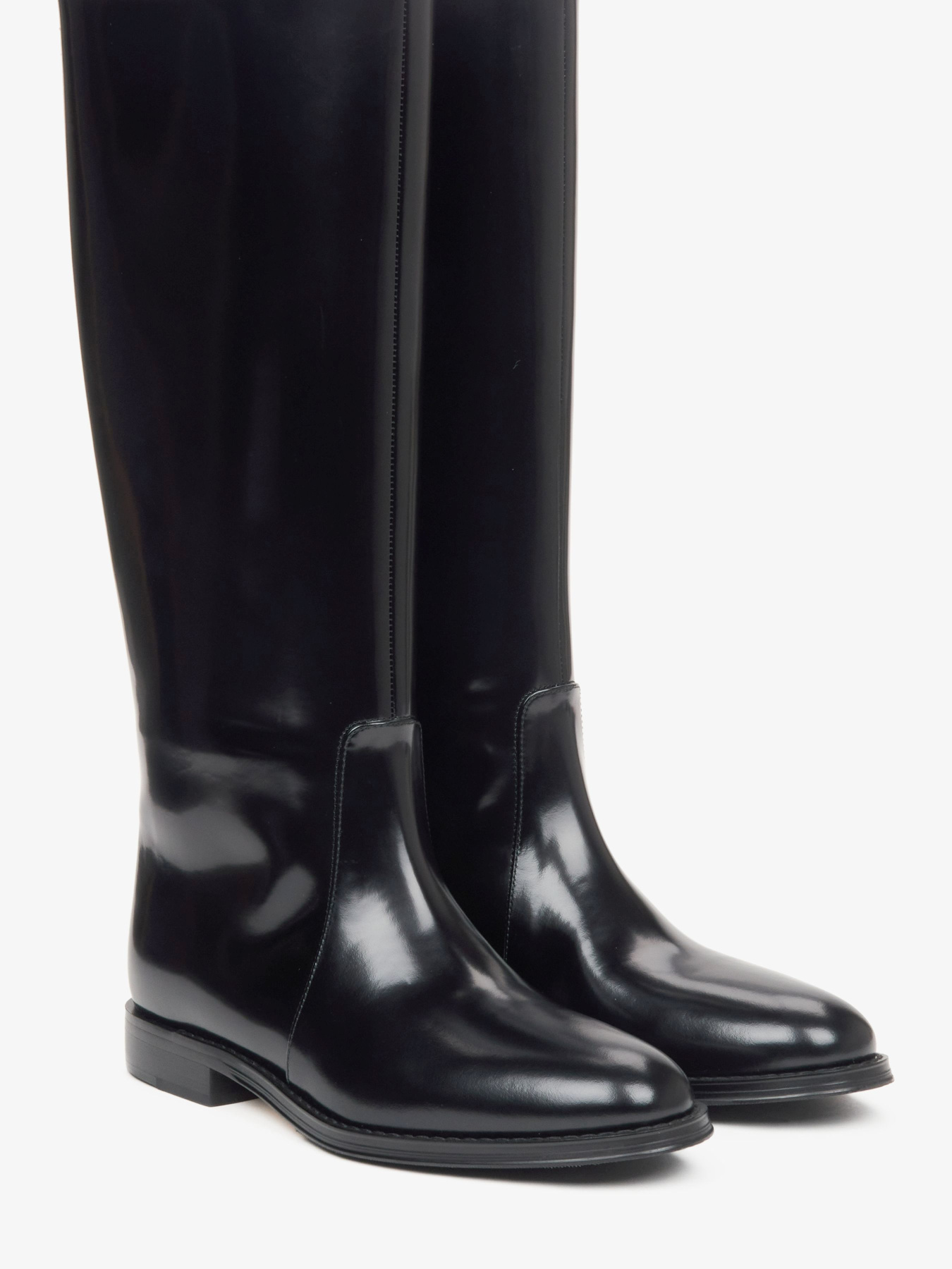 Черевики та чоботи Estro модель 004-110-1-101 Фото