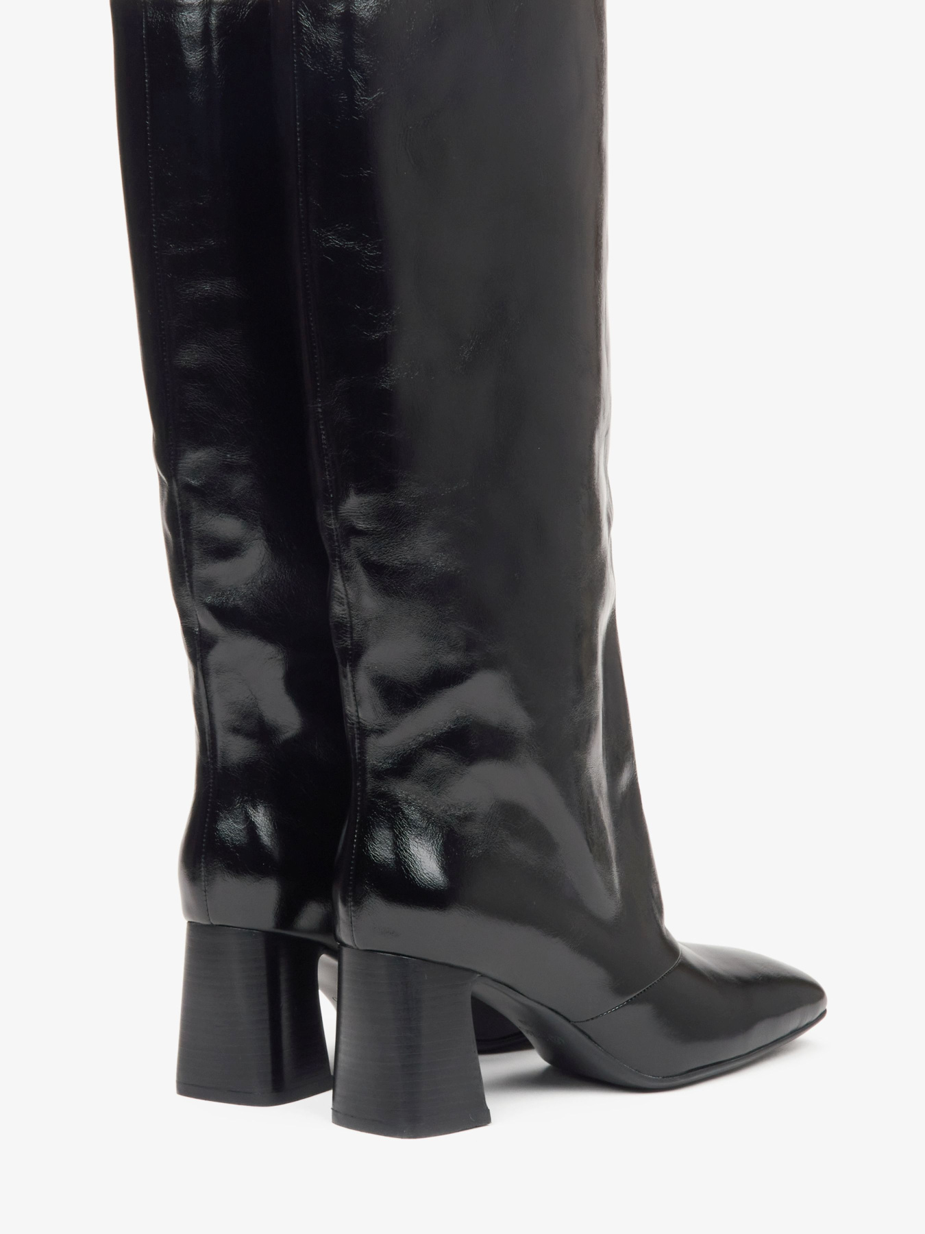 Ботинки и сапоги Estro модель 518-1-1-101 Фото