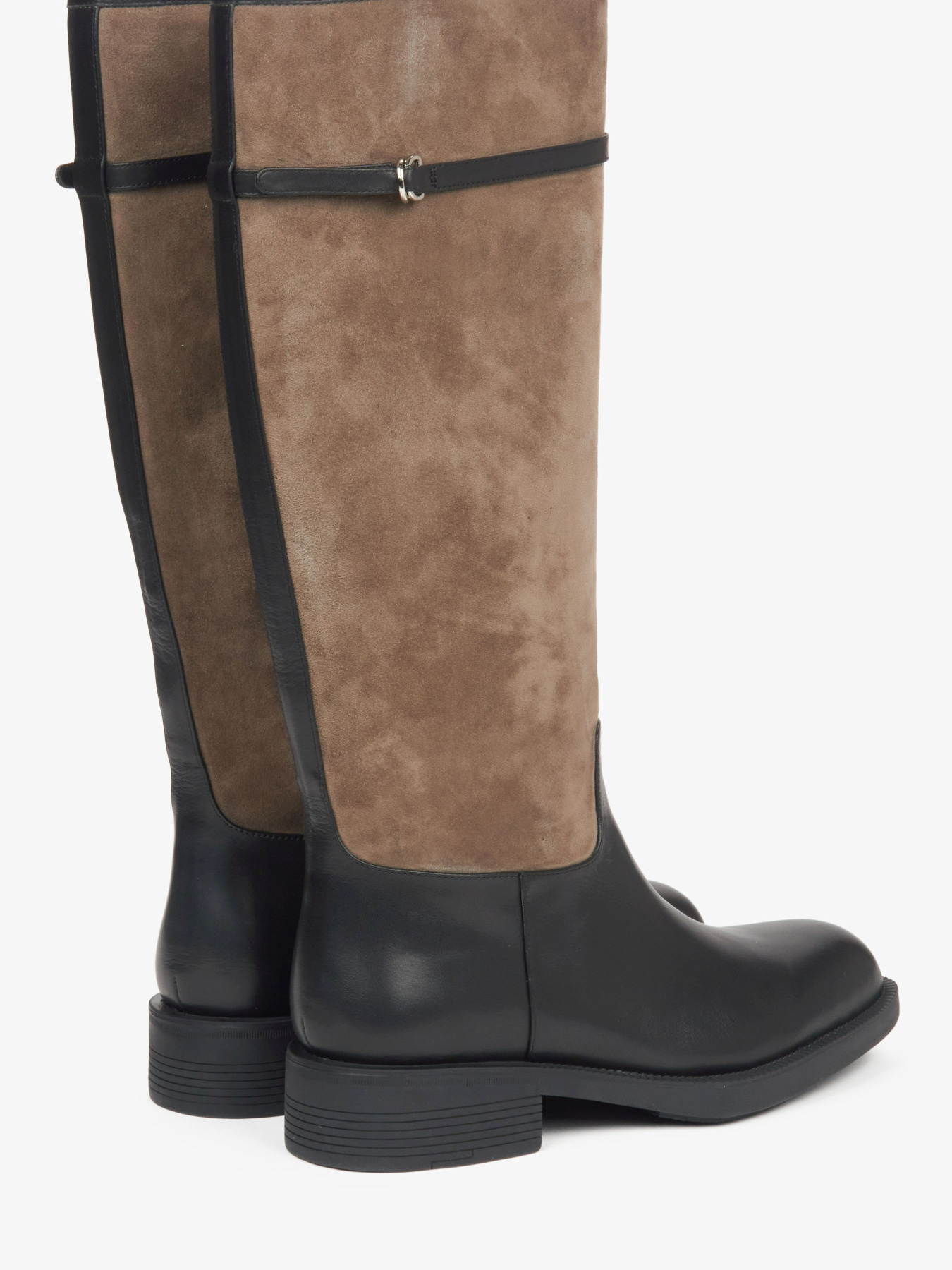 Черевики та чоботи Estro модель 931-14505-1-501 Фото