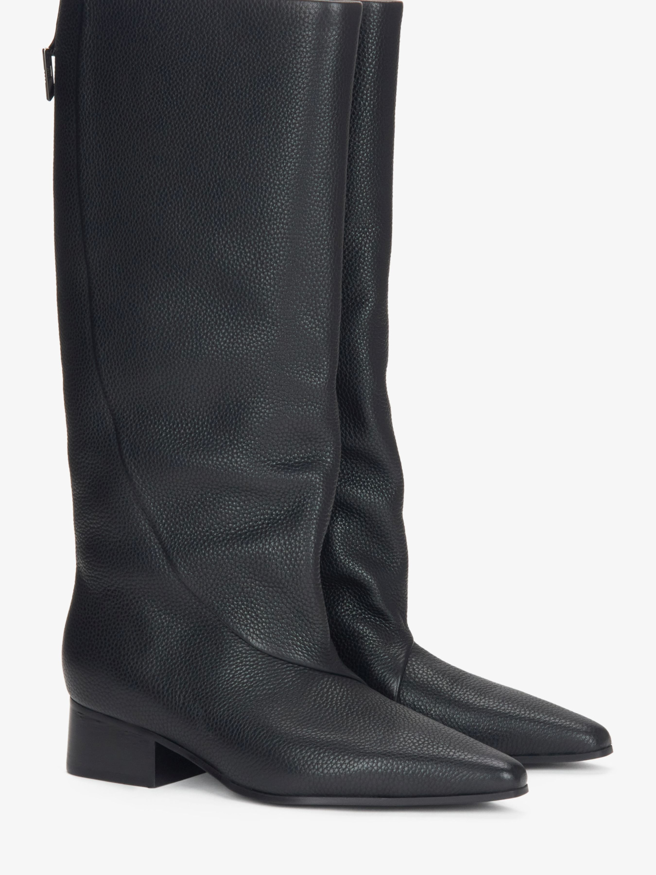 Ботинки и сапоги Estro модель 2315-1-2-101 Фото