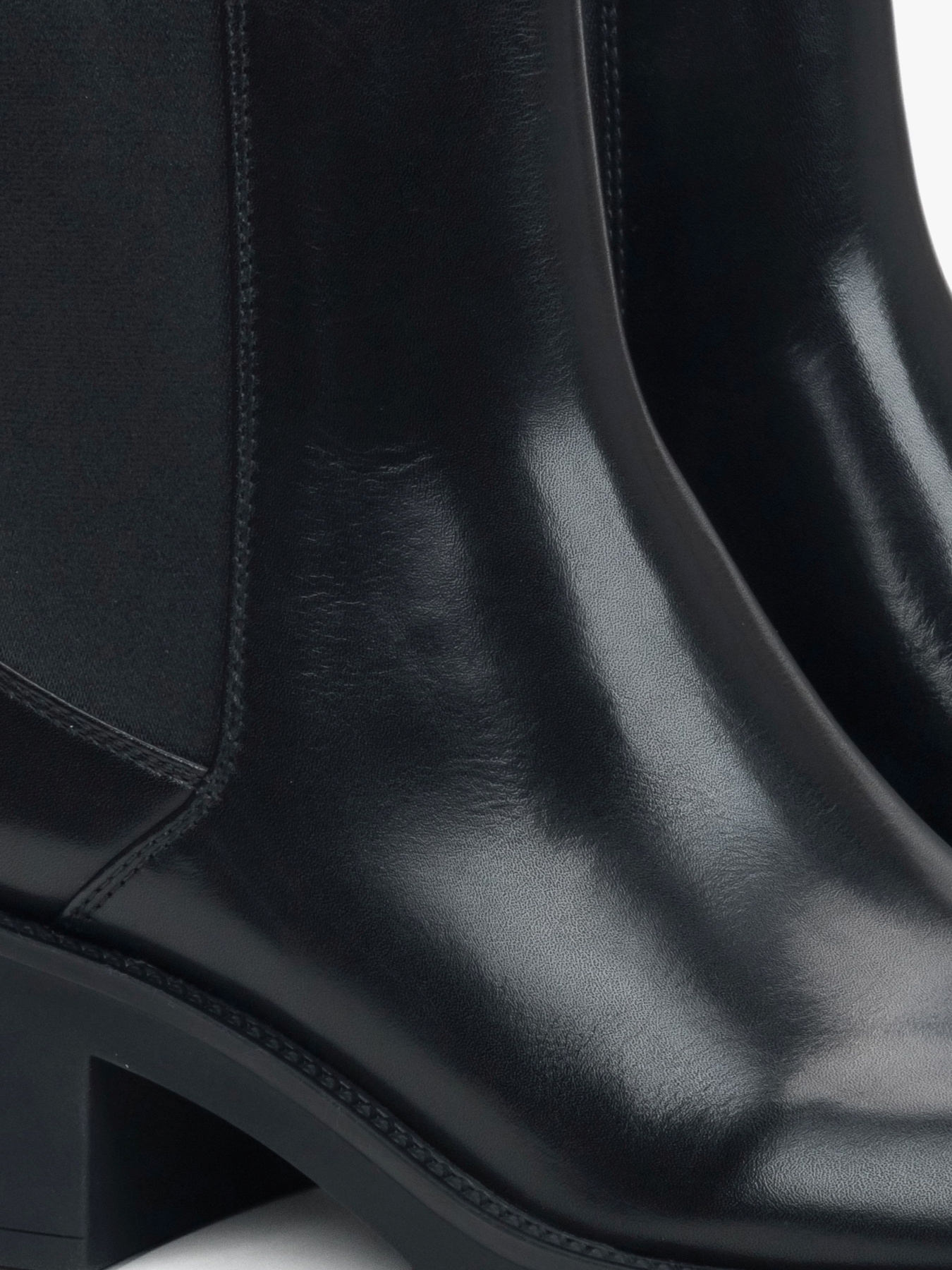 Черевики та чоботи Estro модель 36-1-1-101 Фото