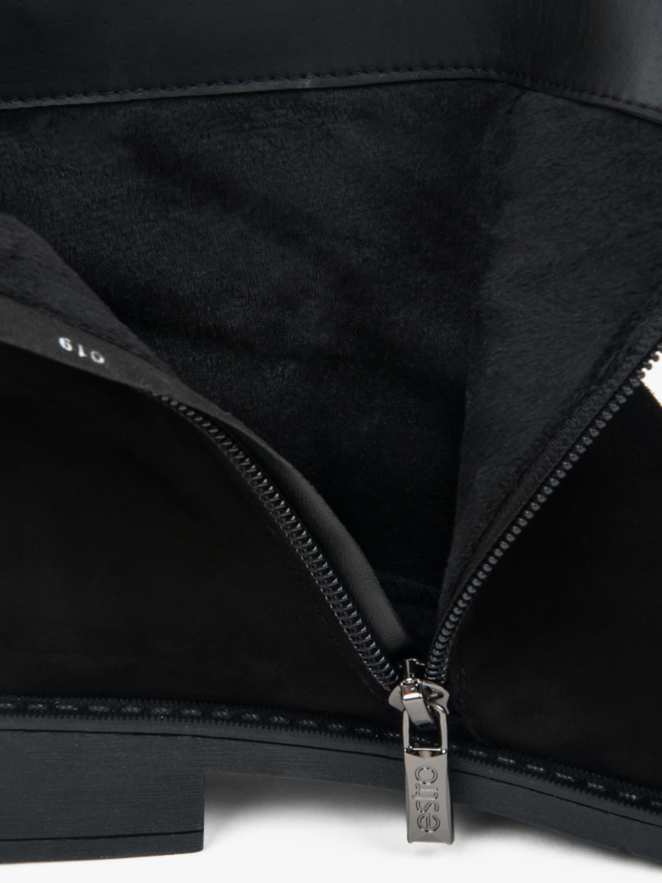 Ботинки и сапоги Estro модель 0377-179-02-301 Фото