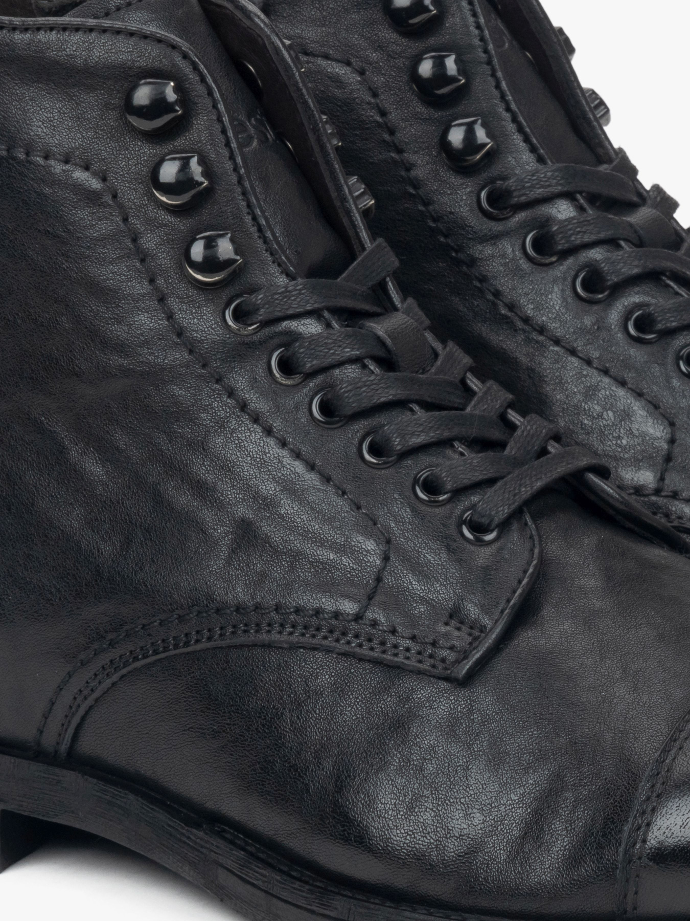 Ботинки и сапоги Estro модель 5698-701-101 Фото