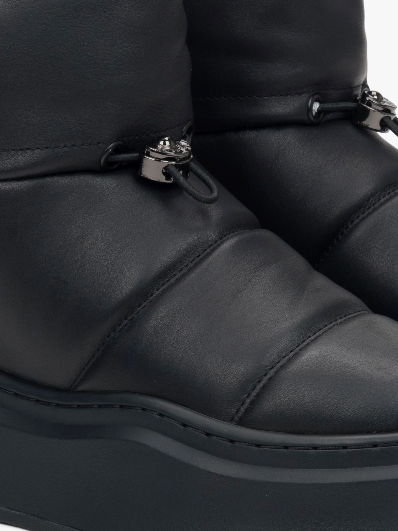 Черевики та чоботи Estro модель 218-3-1-101 Фото