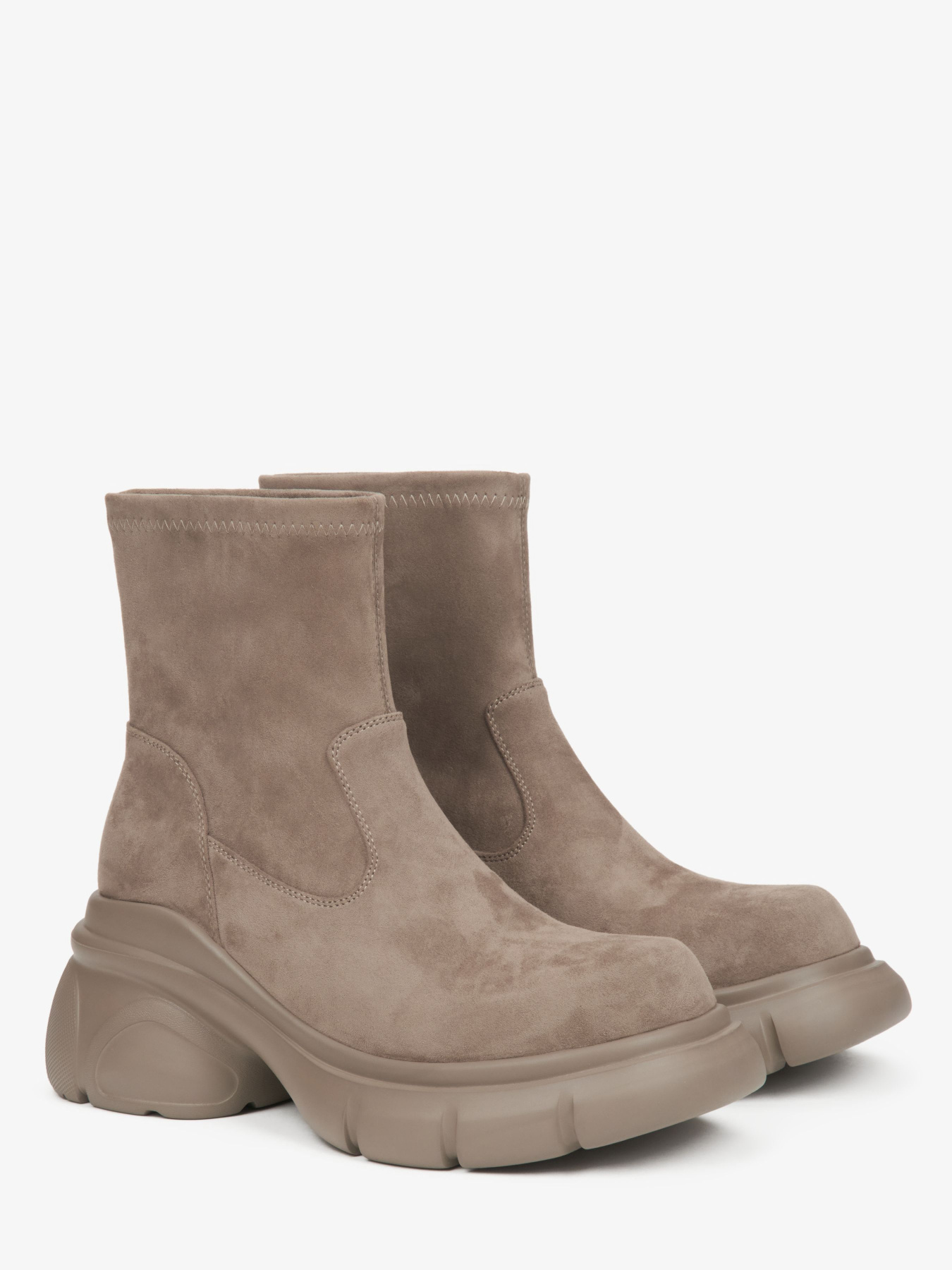 Ботинки и сапоги Estro модель 681-3-7823 Фото