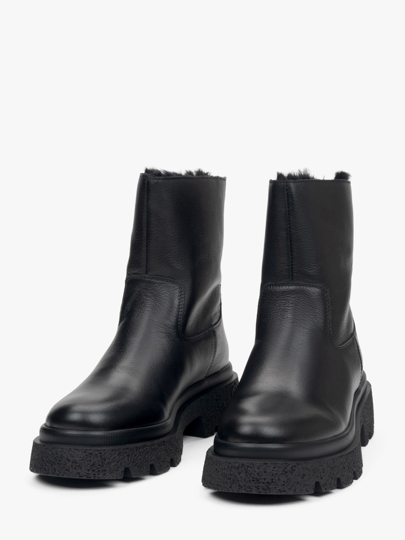 Ботинки и сапоги Estro модель 09-2675033-101 Фото